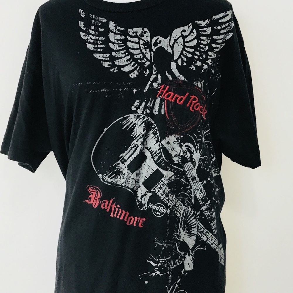 Hard Rock Cafe XL Baltimore Black T Shirt Peace Dove Guitar Music Festival Gig